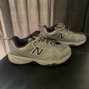 New Balance 626 Slip Resistant Dad Shoe